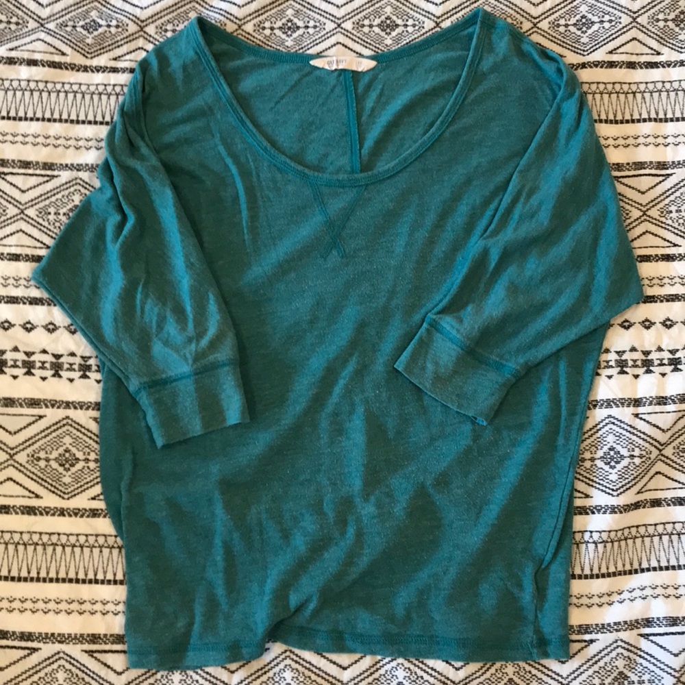 Quarter sleeve shirt